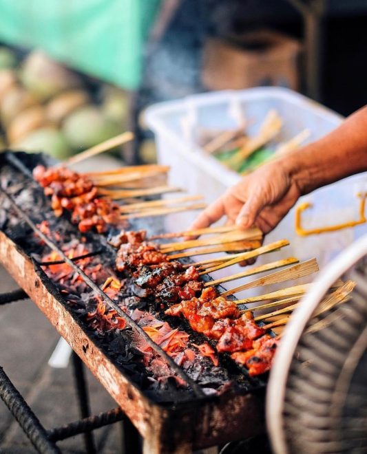 sate babi