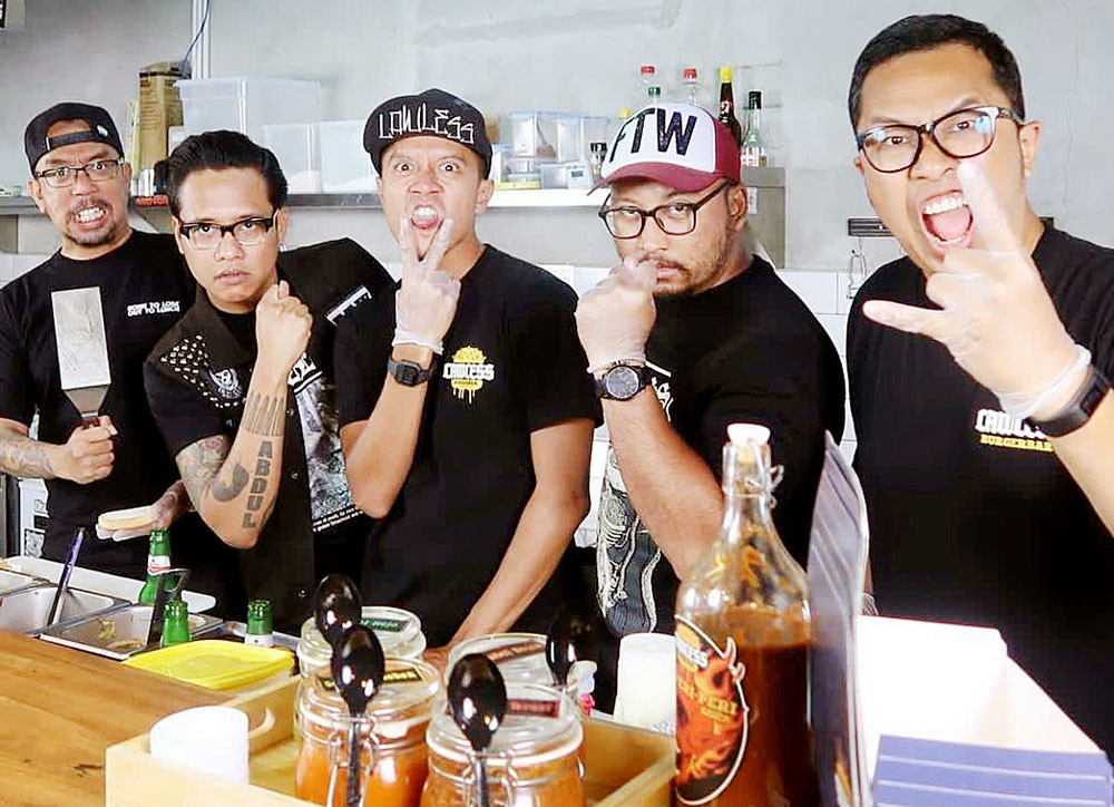 gofar keluar lawless