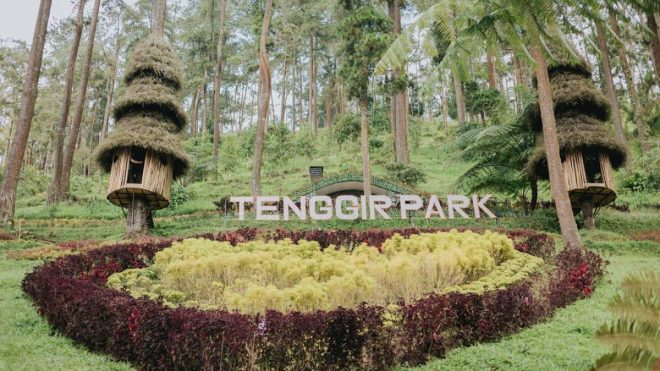 tenggir park karanganyar