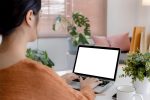 MacBook dan laptop lain