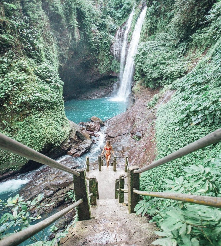 air terjun aling-aling